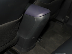 2020款 2.0L 领先版