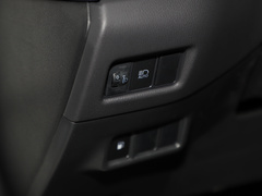 2020款 2.0L 领先版
