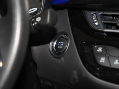 2020款 2.0L 领先版