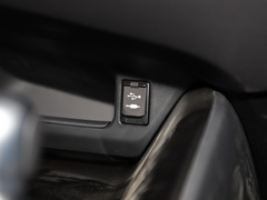 2020款 2.0L 领先版
