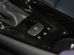 2020款 2.0L 领先版