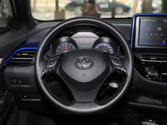2020款 2.0L 领先版