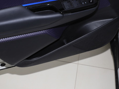 2020款 2.0L 领先版