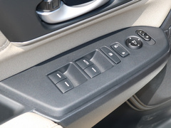 2020款 耀目版 240TURBO CVT两驱舒适版
