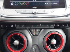 2020款 RS 650T Twin-Clutch四驱7座擎版