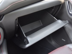 2020款 RS 650T Twin-Clutch四驱7座擎版
