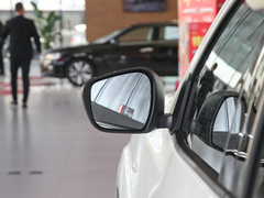 2020款 2.5L 自动四驱豪华版