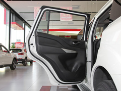2020款 2.5L 自动四驱豪华版