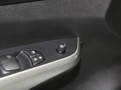 2020款 2.5L 自动四驱豪华版