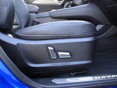 2020款 2.0T 四驱i悦