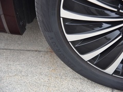 2020款 380TSI 旗舰版