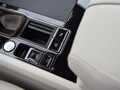 2020款 380TSI 旗舰版