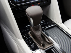 2020款 380TSI 旗舰版