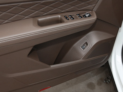 2020款 380TSI 尊贵版