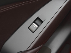 2020款 2.0L 自动两驱蓝天品位版