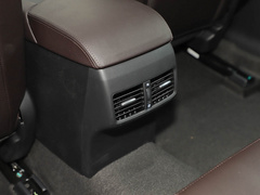 2020款 2.0L 自动两驱蓝天品位版