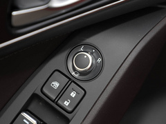 2020款 2.0L 自动两驱蓝天品位版