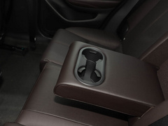2020款 2.0L 自动两驱蓝天品位版
