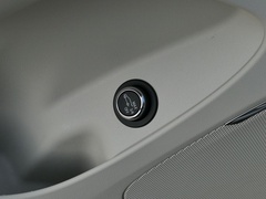 2020款 28T 四驱旗舰型
