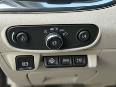 2020款 28T 四驱旗舰型