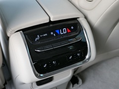 2020款 28T 四驱旗舰型
