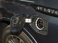 2020款 3.0T V6全驱高性能插电式混动版