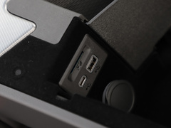 2020款 28T 豪华型