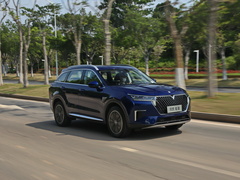 2020款 260T 自动48V轻混增压 星曜版