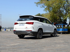 2020款 1.5T 手动发现版 6座