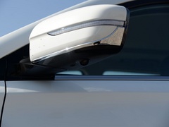 2020款 1.5T 手动发现版 6座