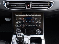 2020款 1.5T 手动发现版 6座