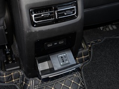 2020款 1.5T 手动发现版 6座