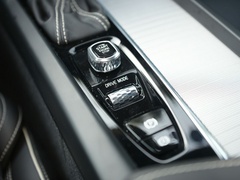 2020款 T8 E驱混动 四驱智雅运动版