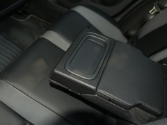 2020款 T8 E驱混动 四驱智雅运动版