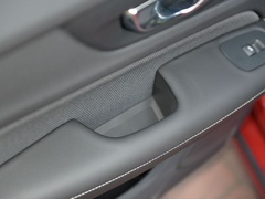 2020款 T8 E驱混动 四驱智雅运动版