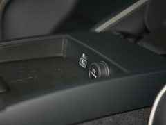 2020款 T8 E驱混动 四驱智雅运动版