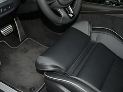 2020款 T8 E驱混动 四驱智雅运动版