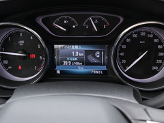 2020款 20T 两驱豪华型