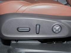 2020款 20T 两驱豪华型