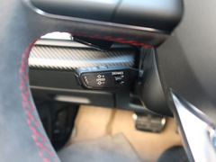 2021款 RS Q8 4.0T 尊享版