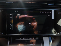 2021款 RS Q8 4.0T 尊享版