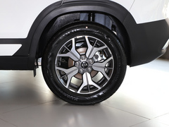 2021款 1.5L CVT潮流版 