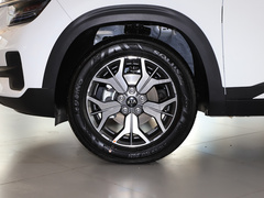 2021款 1.5L CVT潮流版 