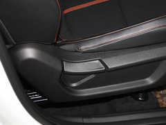 2021款 1.5L CVT潮流版 