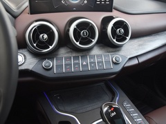 2020款 PHEV 2.0T 旗舰型