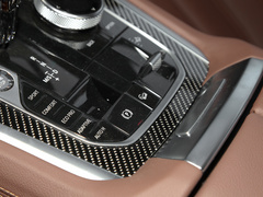 2020款 xDrive40i 尊享型 M运动套装