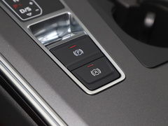 2020款 40 TFSI 豪华型