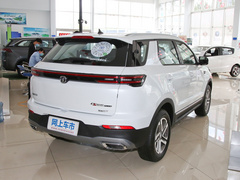 2020款 1.5T 手动炫动型