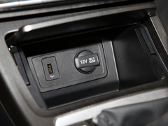 2020款 1.5T 手动炫动型