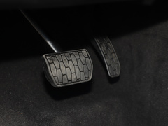 2020款 XFL 2.0T P200 两驱赛旗版